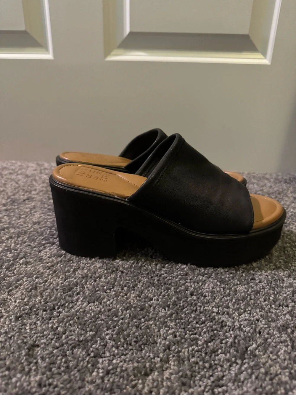 Naturalizer Black Platform Slide Heels